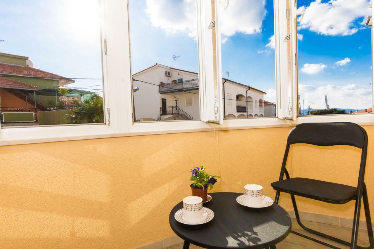 Апартаменти Apartman Ruza Трогір Екстер'єр фото