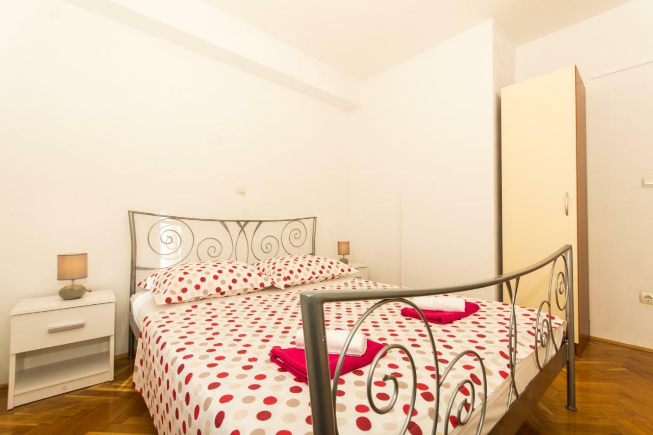 Апартаменти Apartman Ruza Трогір Екстер'єр фото