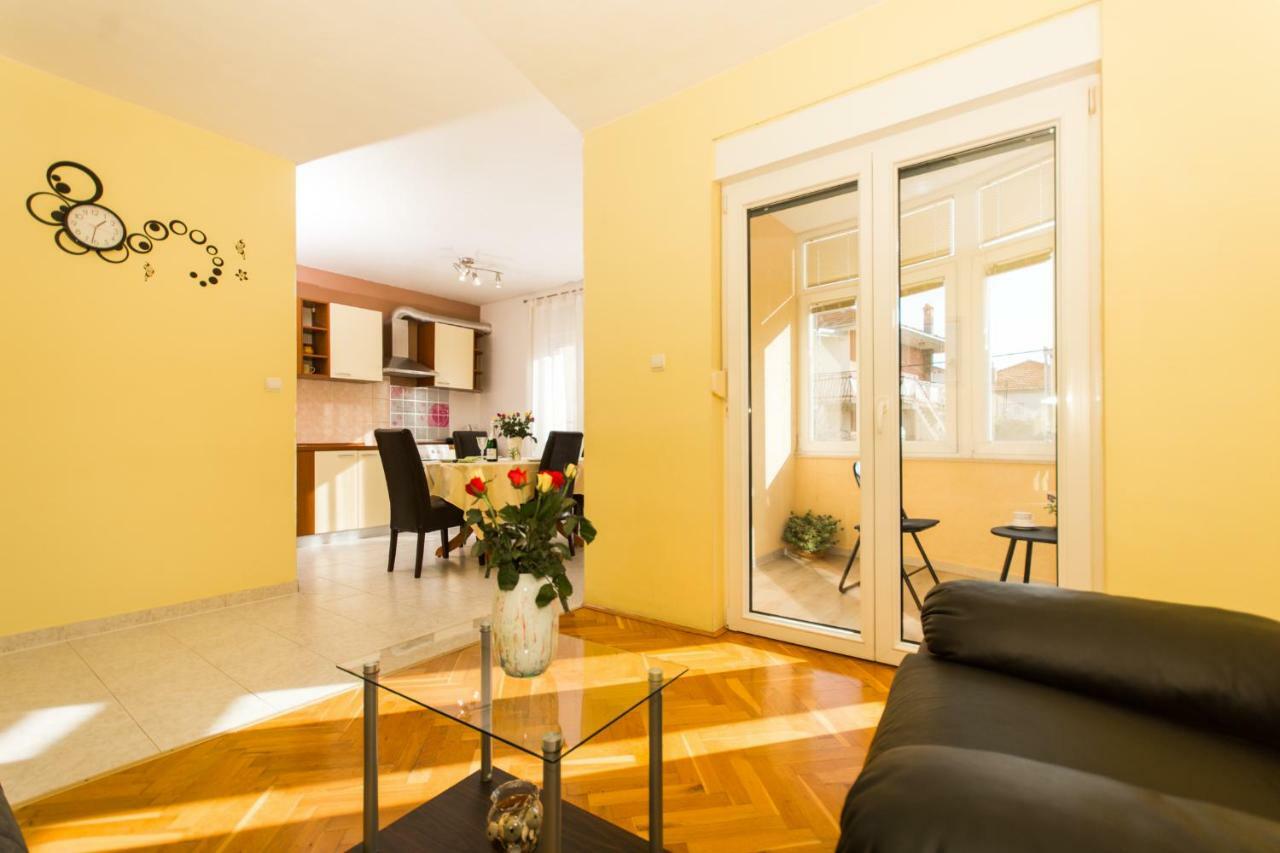 Апартаменти Apartman Ruza Трогір Екстер'єр фото
